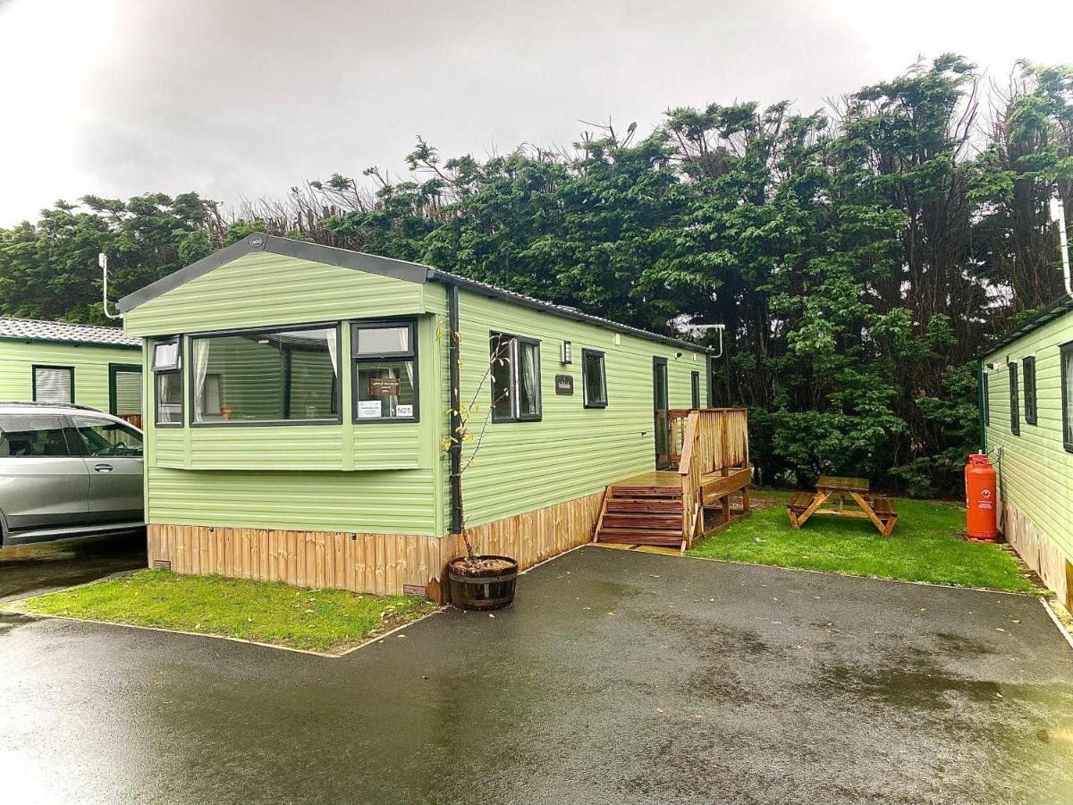 Appleblossom Lodge, Lido Leisure Park, Нерсборо Екстериор снимка