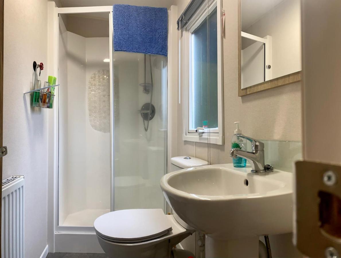 Appleblossom Lodge, Lido Leisure Park, Нерсборо Екстериор снимка
