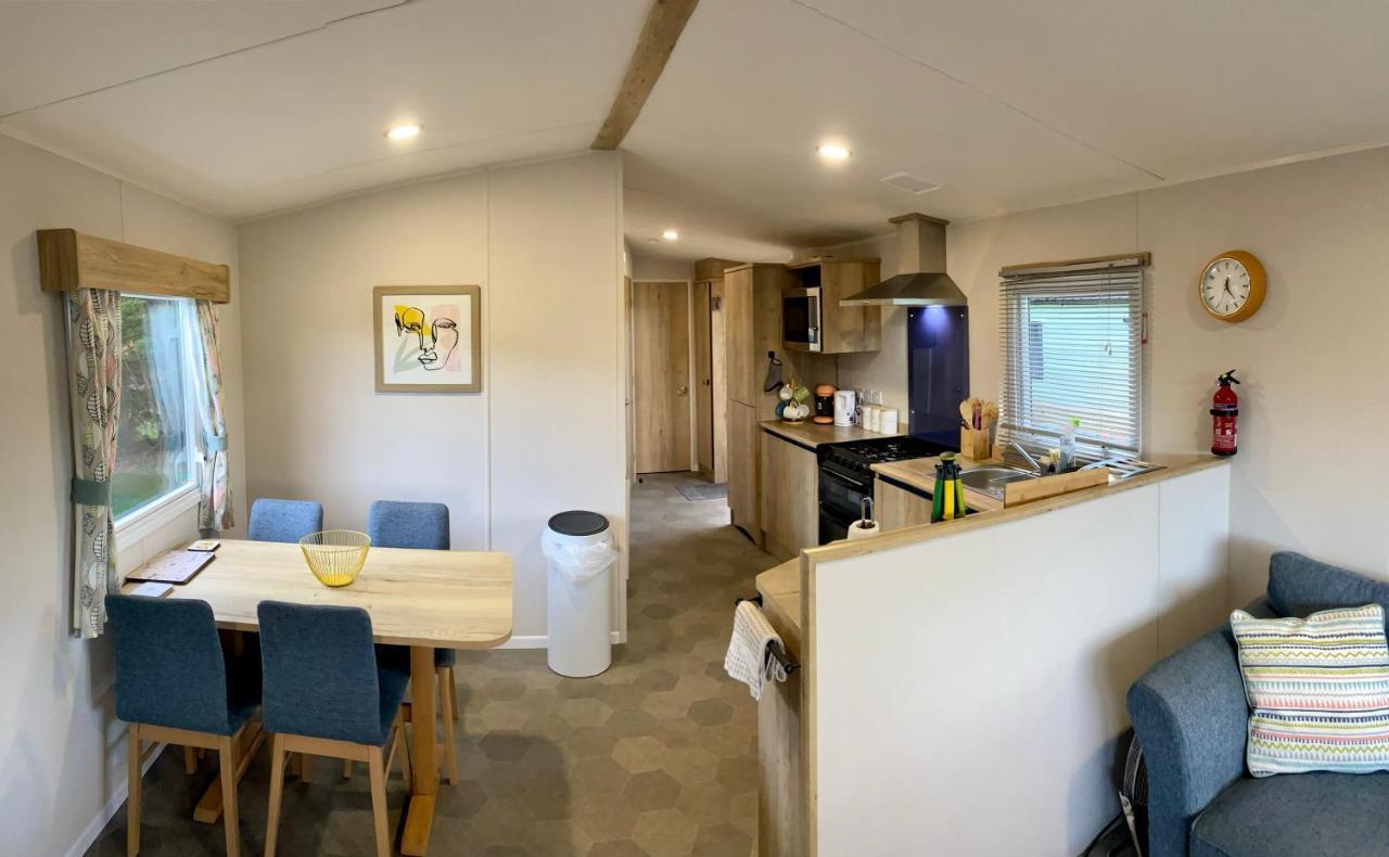 Appleblossom Lodge, Lido Leisure Park, Нерсборо Екстериор снимка
